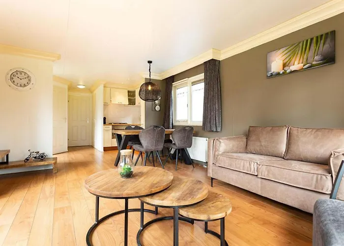 度假居 Recreatiepark De Wielerbaan