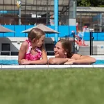 Recreatiepark De Wielerbaan 度假居