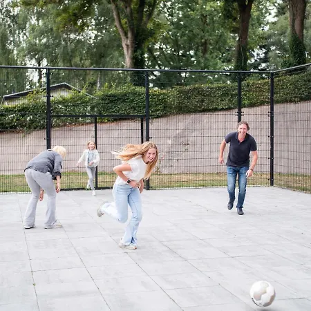 Topparken - Recreatiepark De Wielerbaan *