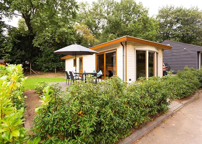 Recreatiepark De Wielerbaan Сasa de vacaciones *