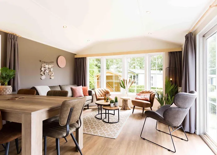 Recreatiepark De Wielerbaan Сasa de vacaciones *